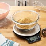 Amazon Basics Digital Kitchen Scale with LCD Display, Batteries Included, Weighs up to 11 pounds, Black and Stainless Steel - Image 5